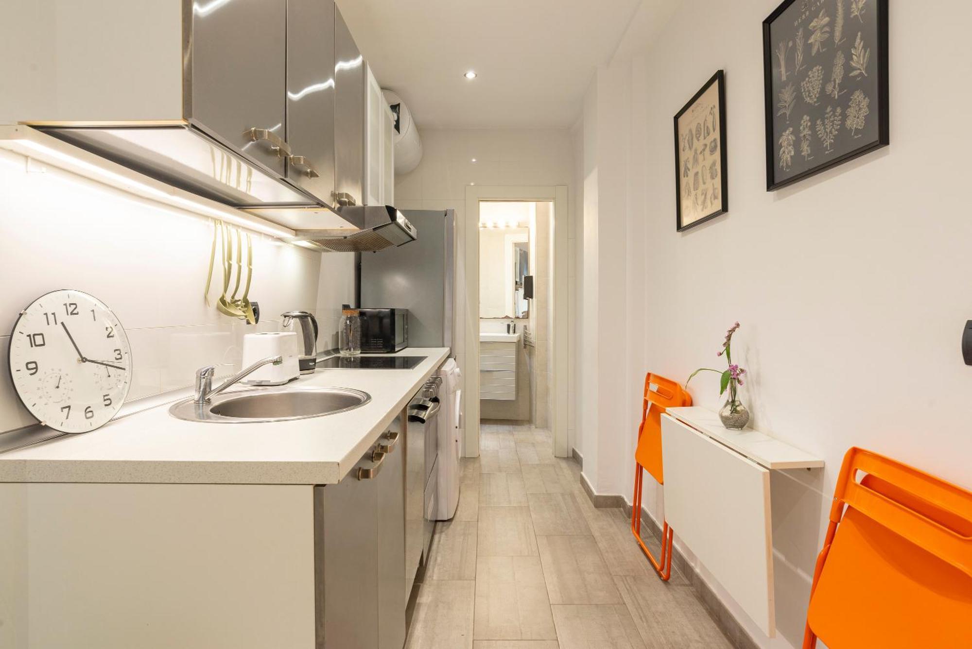 Andres Perez & Quiet Courtyard By Ele Apartments Málaga Esterno foto