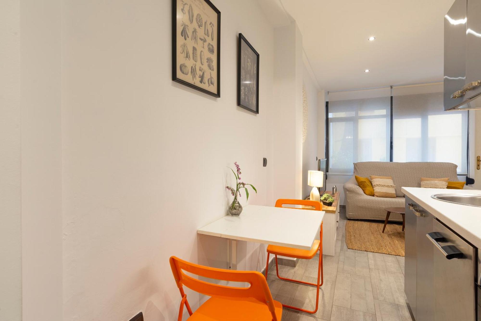 Andres Perez & Quiet Courtyard By Ele Apartments Málaga Esterno foto